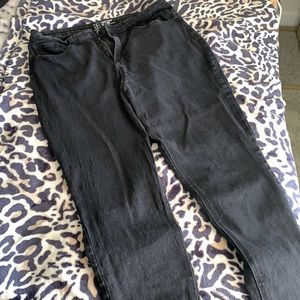 Black skinny jeans